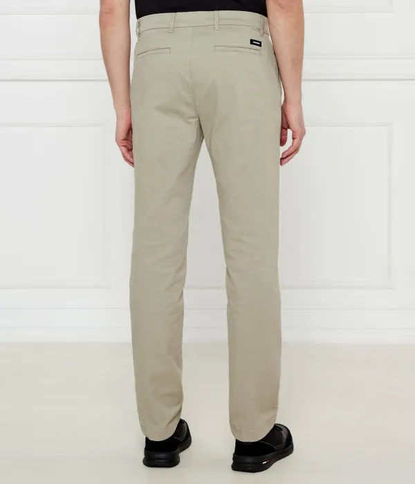 Современные брюки-чинос из твила Slim fit Calvin Klein, бежевый — фото 4