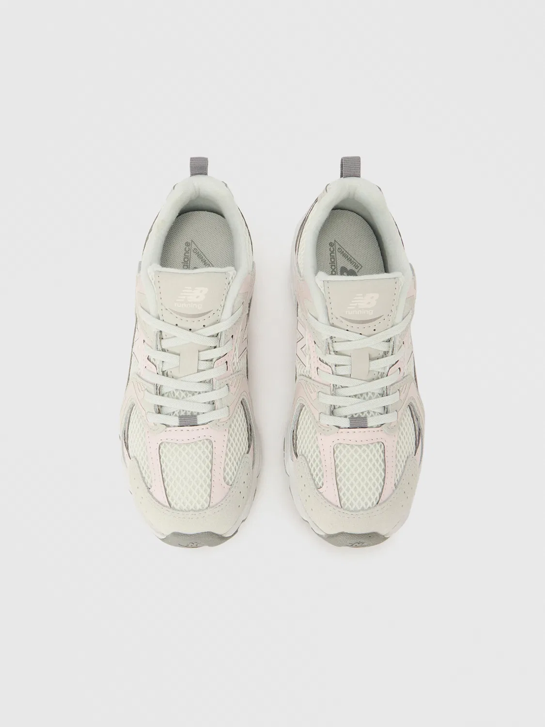 Кроссовки New Balance 530 Bungee светло-серого цвета — фото 3