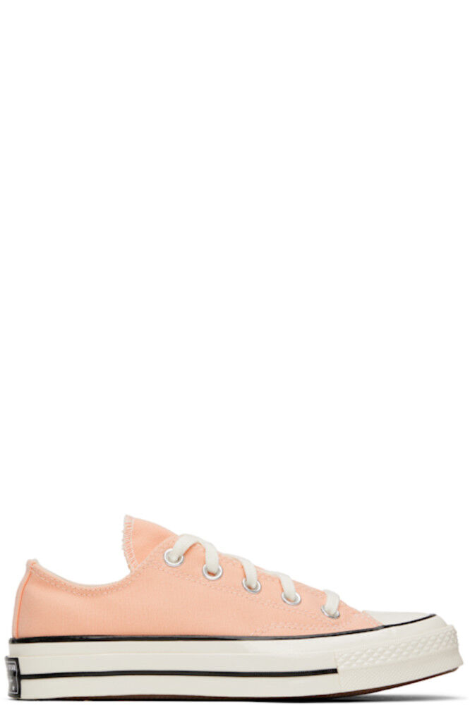 

Розовые кроссовки Chuck 70 Converse