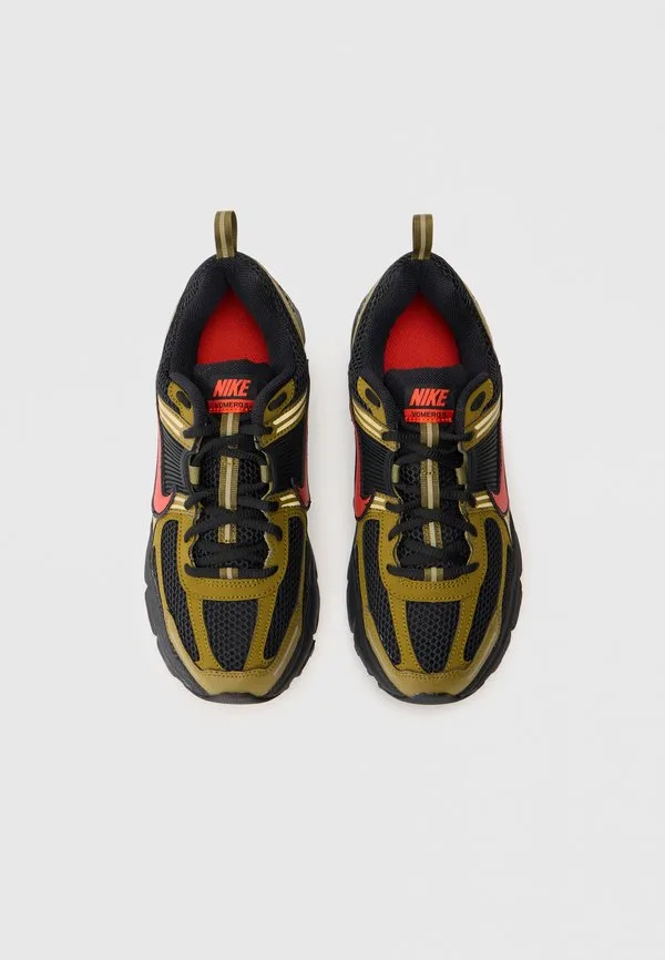 Кроссовки vomero 5 bg Nike Sportswear, Black/Picante Red/Olive Flak/Quantum Moss — фото 4