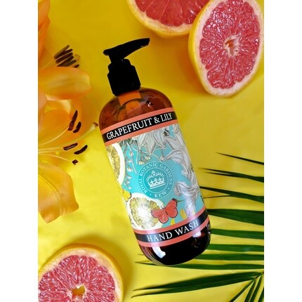The English Soap Company Kew Gardens Гель для душа и тела Освежающий растительный гель с успокаивающим алоэ вера и витамином Е, 500 мл Грейпфрут и лилия — фото 2