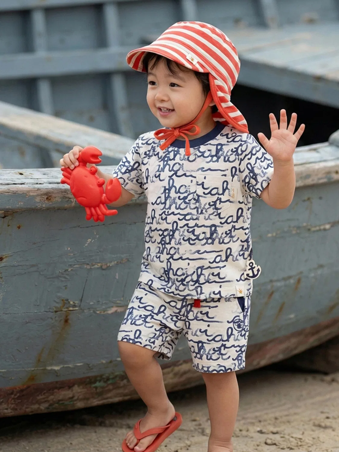 Футболка Sigikid T-Shirt Ahoi Little Pirate бежевого цвета — фото 2