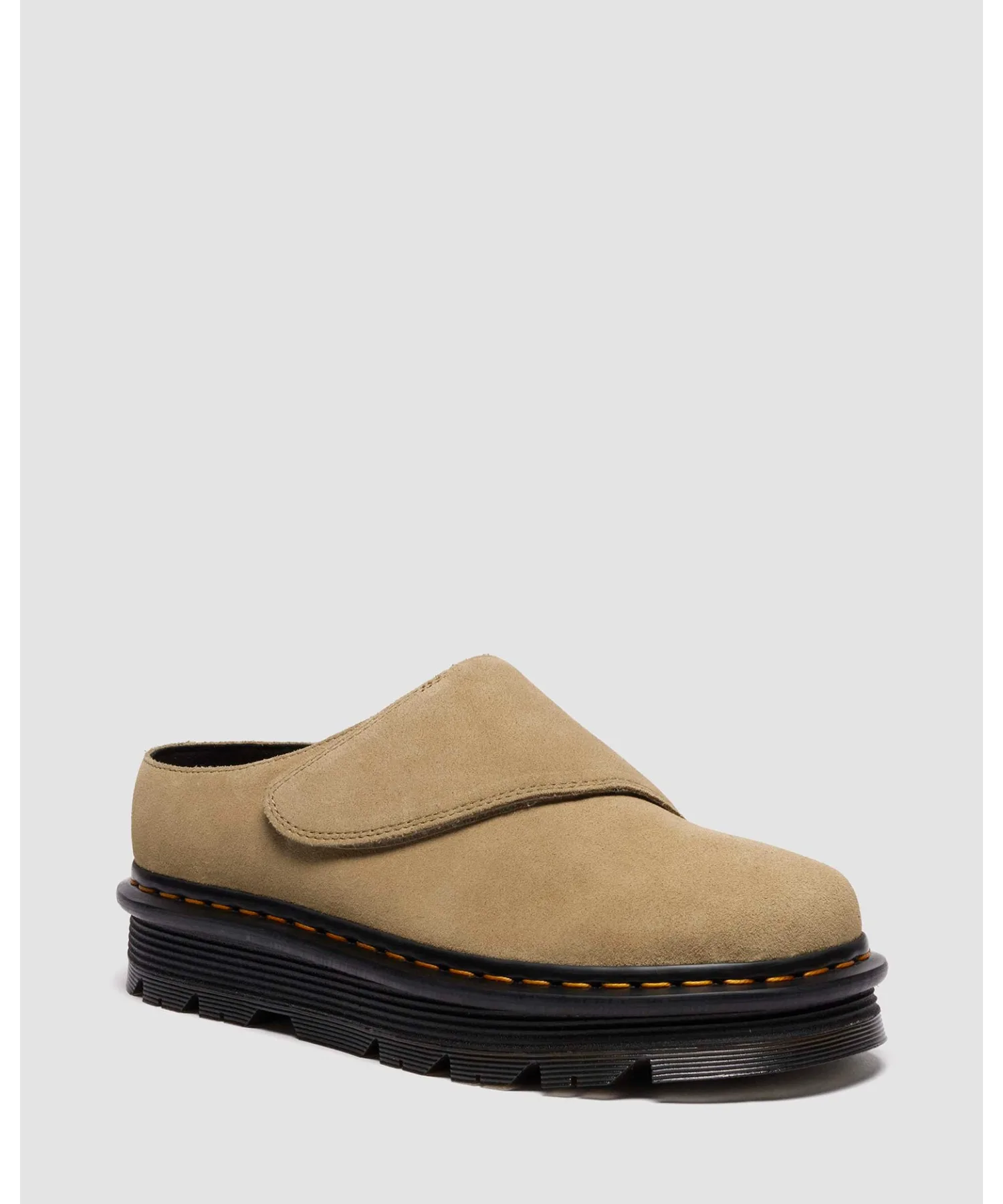 Мужские и женские слипоны Dr. Martens