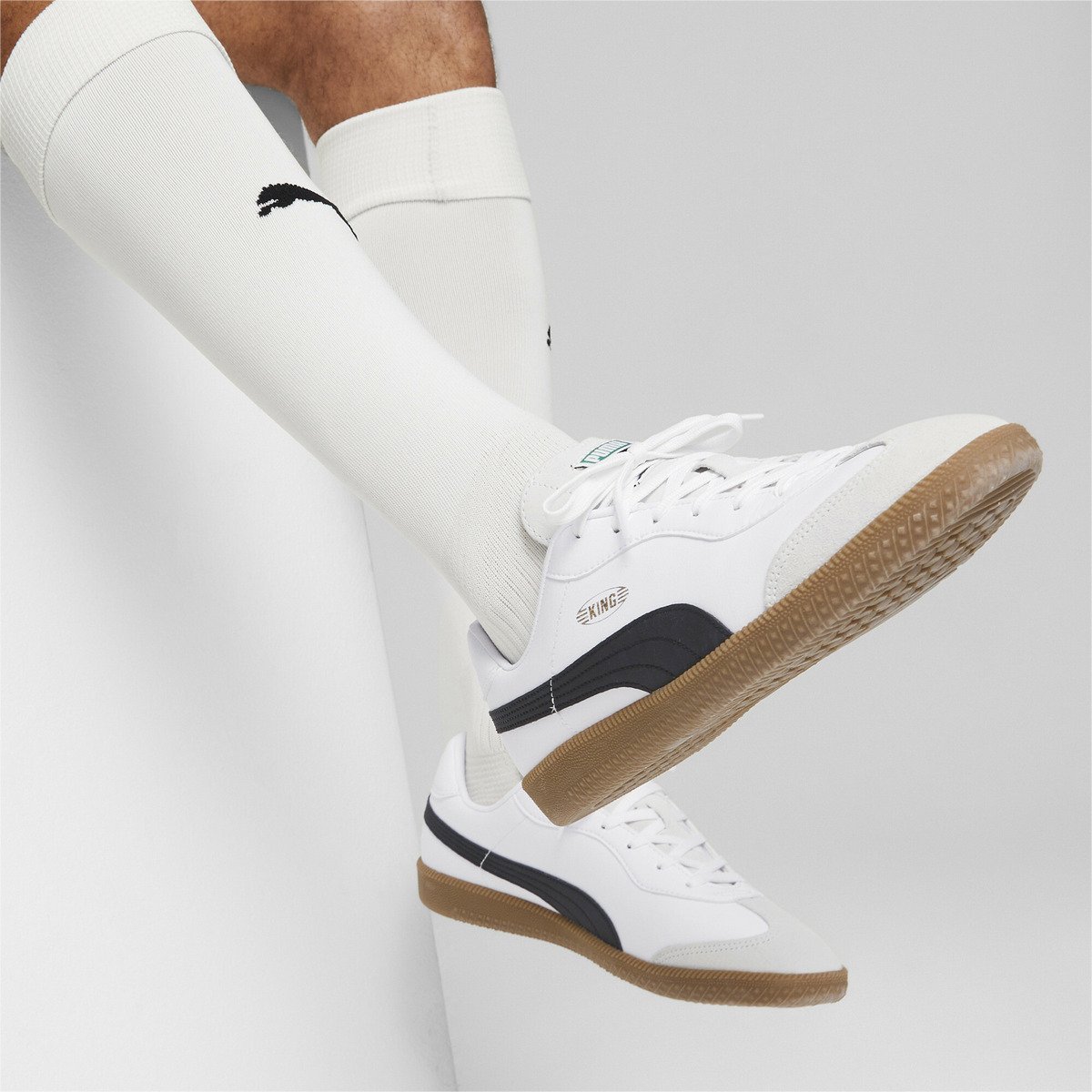 Мужские тренировочные футбольные бутсы KING 21 IT PUMA, Puma White-Puma