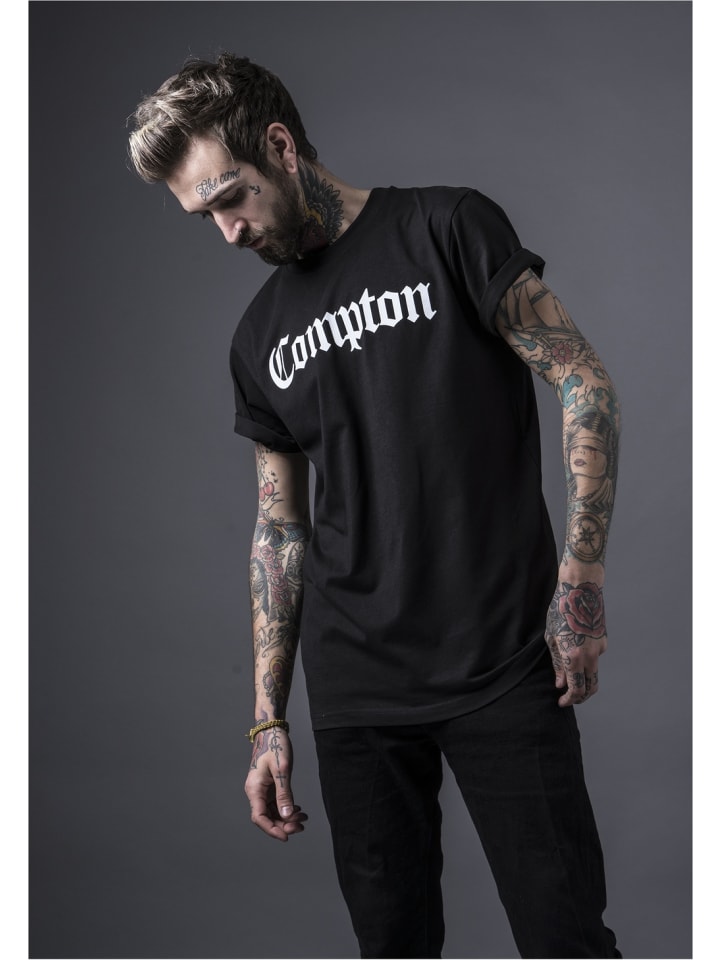 

Футболка Mister Tee, черный