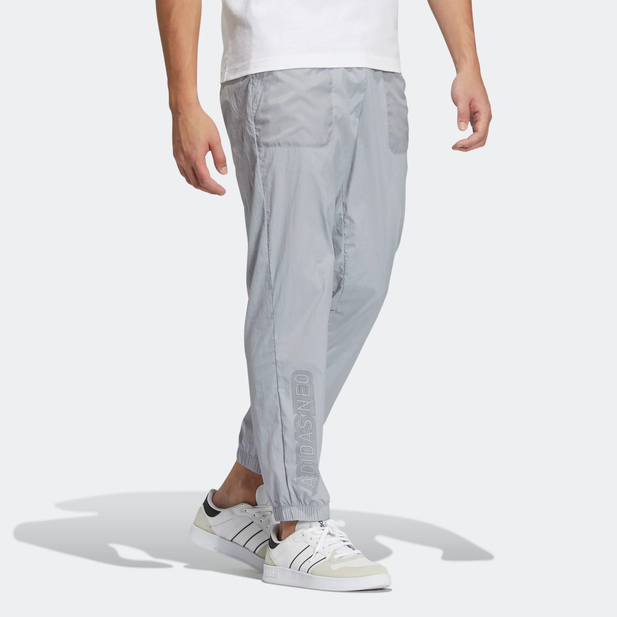 Повседневные брюки мужские серебристо-серые Adidas Neo — фото 3