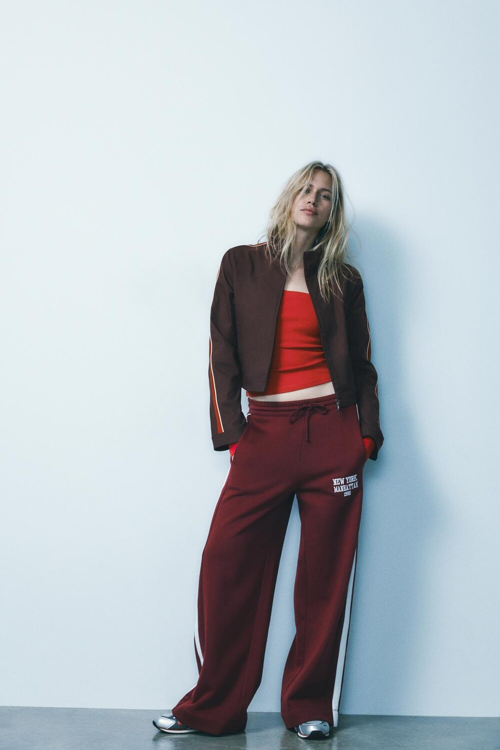 

Футболка с квадратным вырезом в рубчик ZARA, ярко-красный