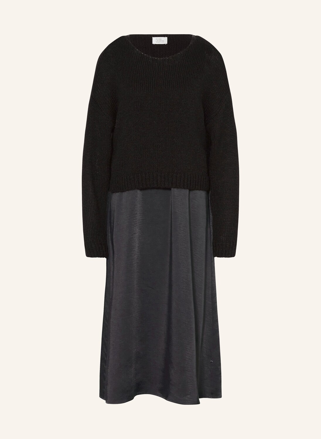 

Комплект: платье и свитер. Robe Légère, черный