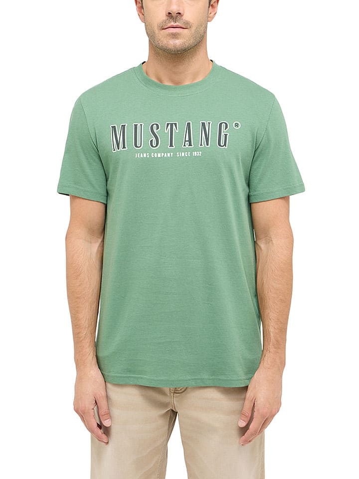 

Футболка Mustang, зеленый