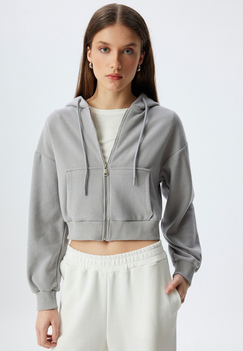 

Толстовка на молнии CROP HOODED Koton, серый
