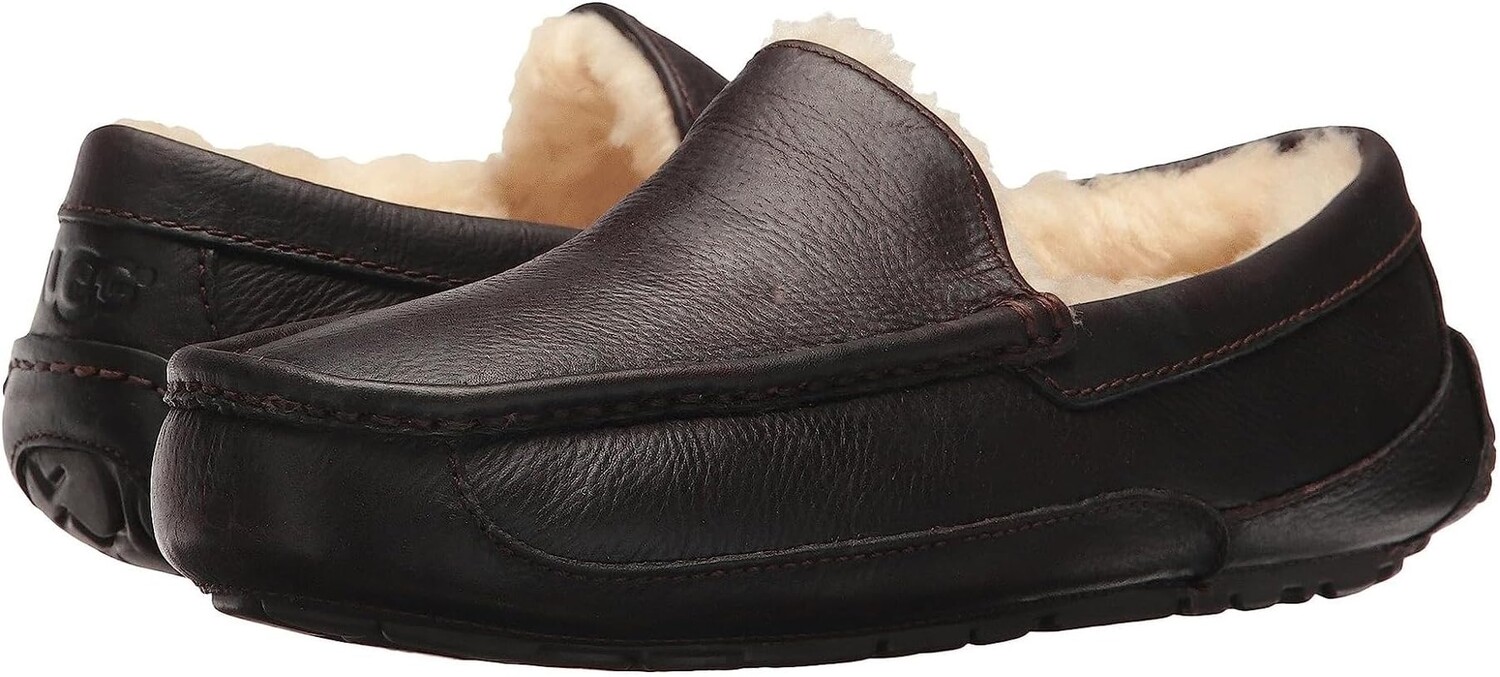 

Тапочки Ascot Leather UGG, цвет Dark Spice