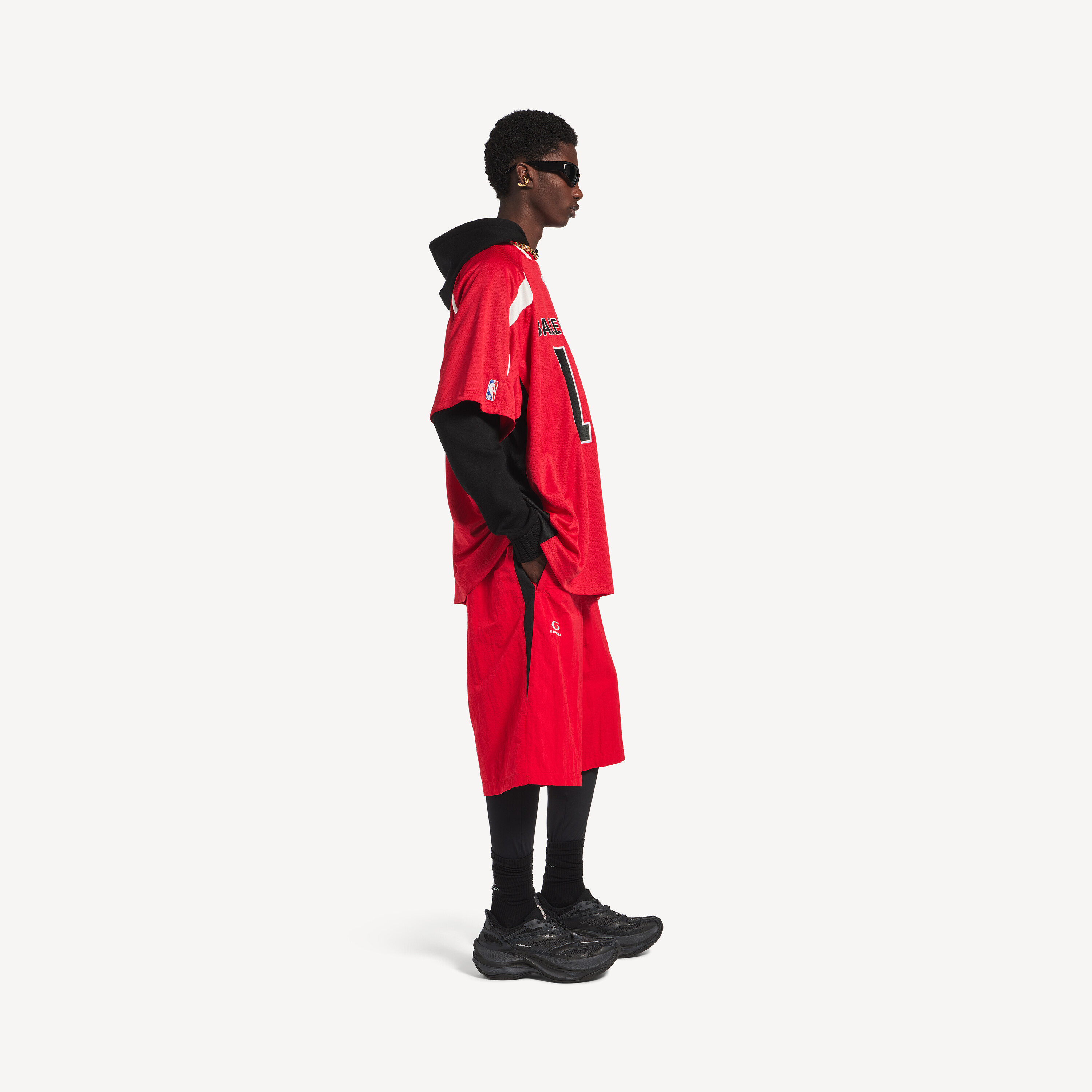 Мужские спортивные шорты Balenciaga | сотрудничество с NBA, цвет: новый черный — фото 3