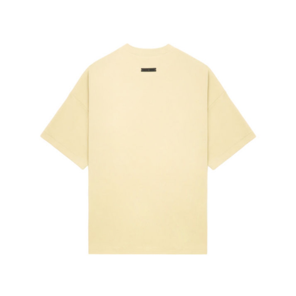 Футболка Logo Plaque Crewneck Fear Of God Essentials, бежево-желтый — фото 3