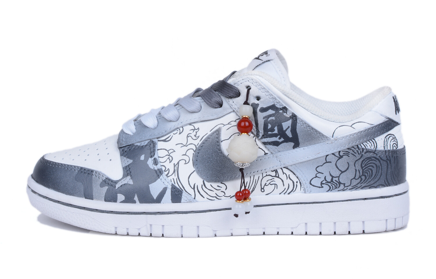 

Кроссовки Nike Dunk Skateboard Shoes Women's Low-Top Black White Gray