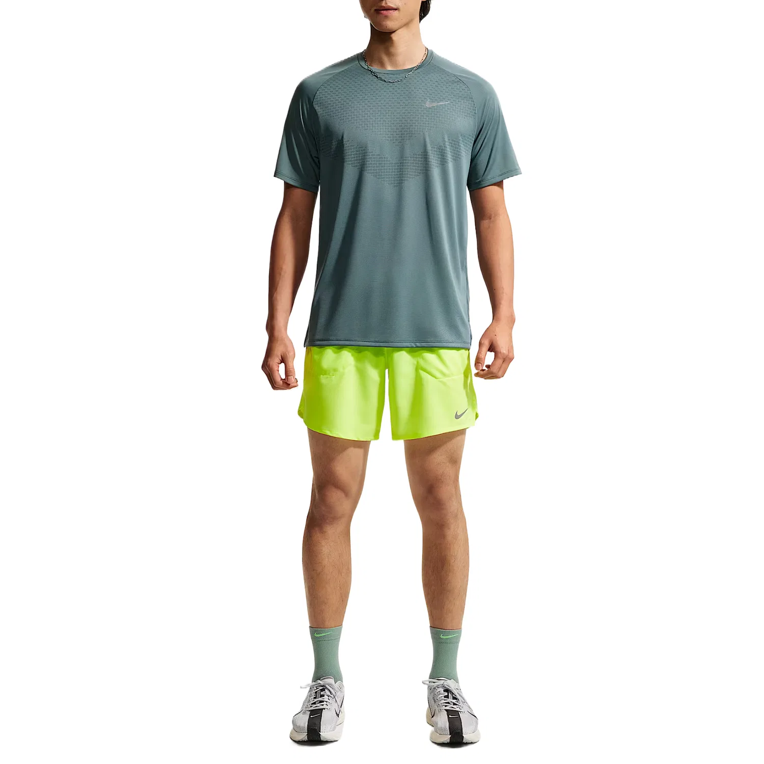 Футболка для бега мужская Mineral Slate Moderate Nike