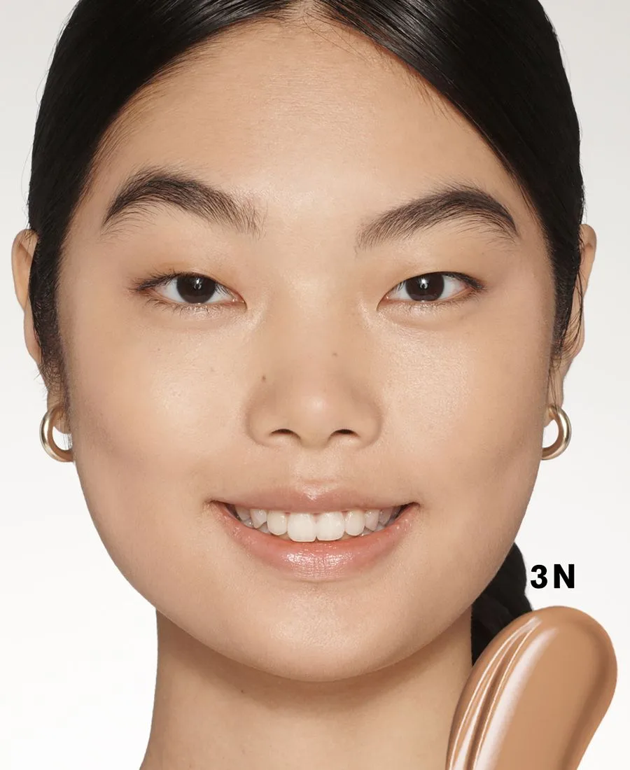 Футуристический осветляющий консилер Soft Touch с витамином С Estée Lauder, 3N Mediu — фото 4