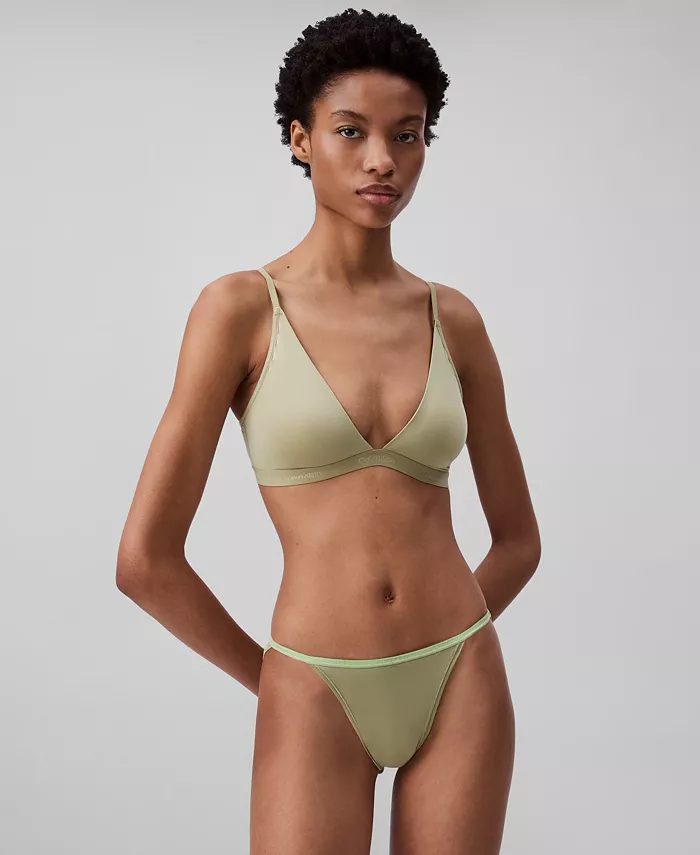 

Женское нижнее белье-бикини Ideal Micro String QD5176 Calvin Klein, коричневый/бежевый