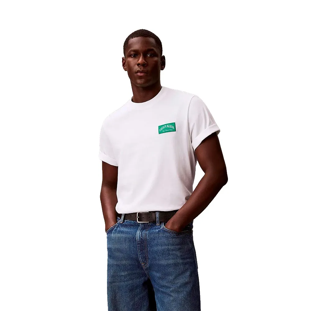 

Футболка с университетским значком от Calvin Klein Jeans, белый