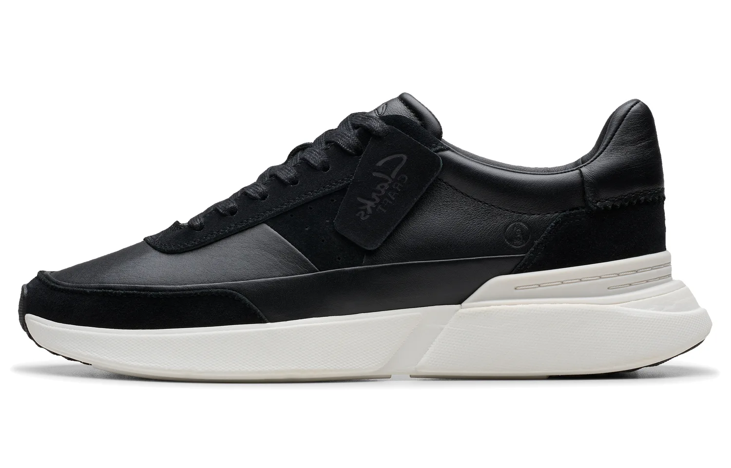 Clarks Кроссовки мужские кожаные черные на низкой подошве