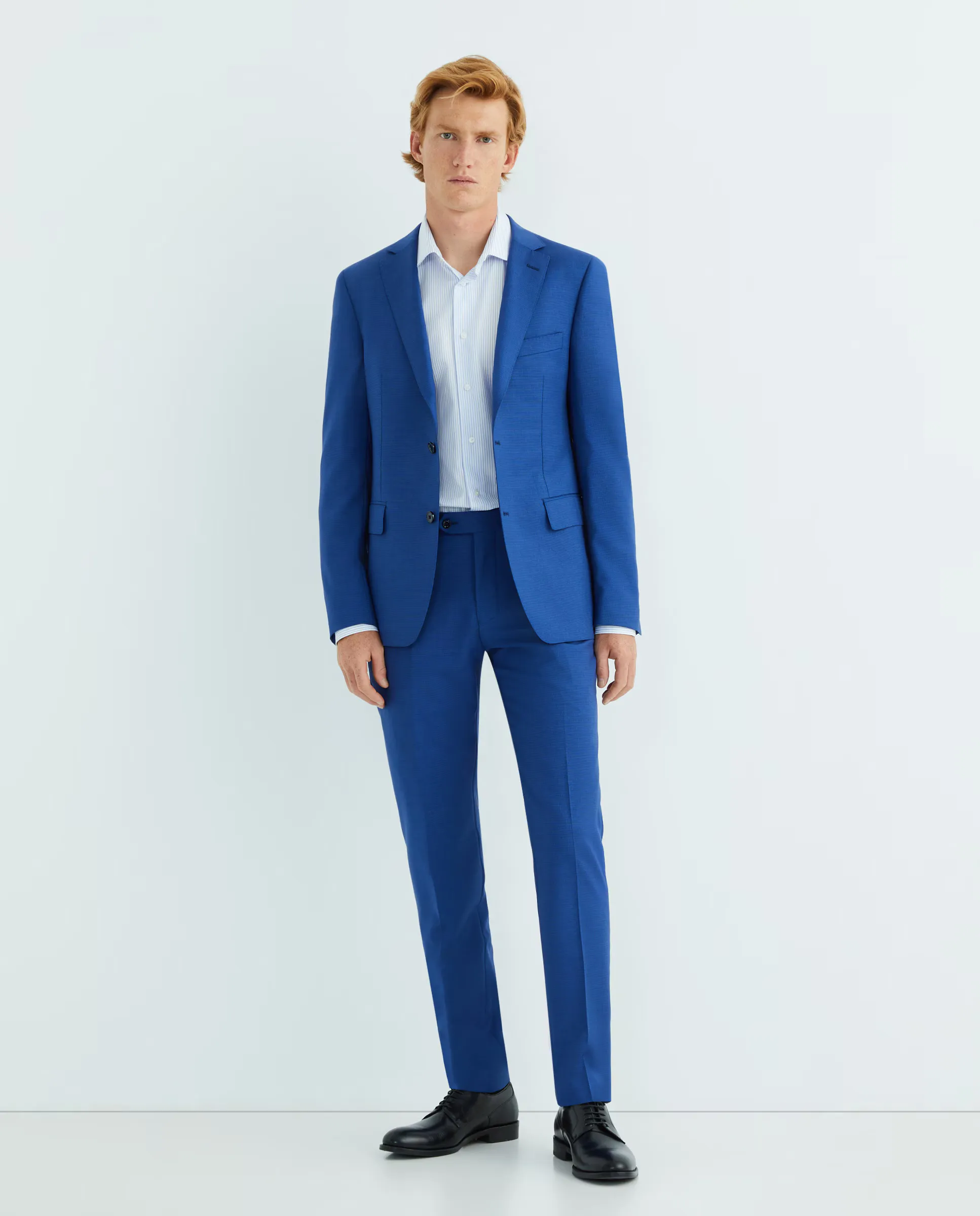 

Костюм мужской half canvas slim fit микроструктура Roberto Verino, синий