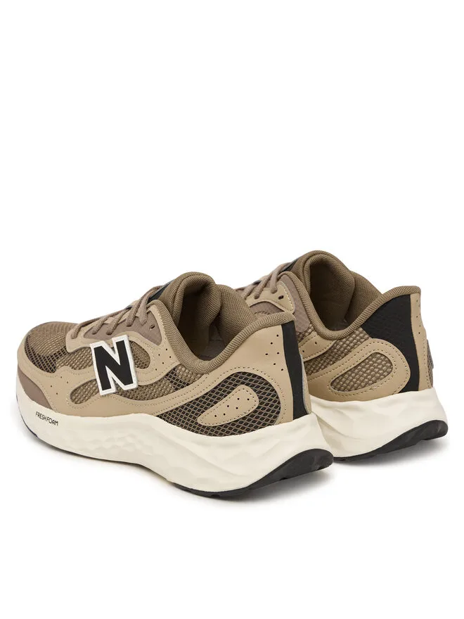 New Balance Кроссовки Fresh Foam Arishi V4 MARIS8I9 коричневые — фото 3