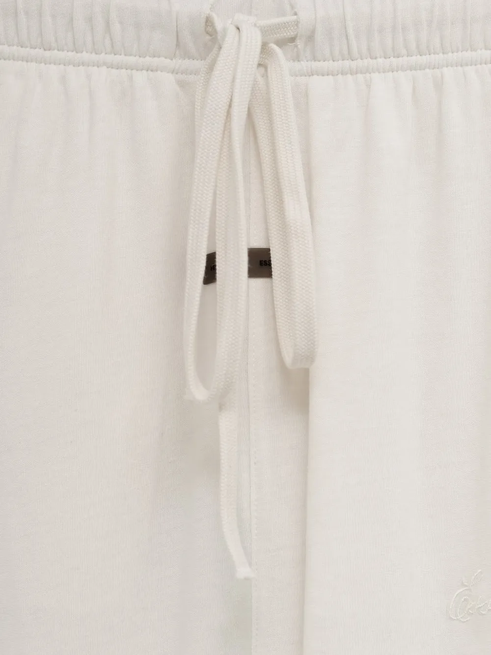 Расклешенные спортивные брюки на завязках Fear Of God Essentials, нейтральный — фото 3