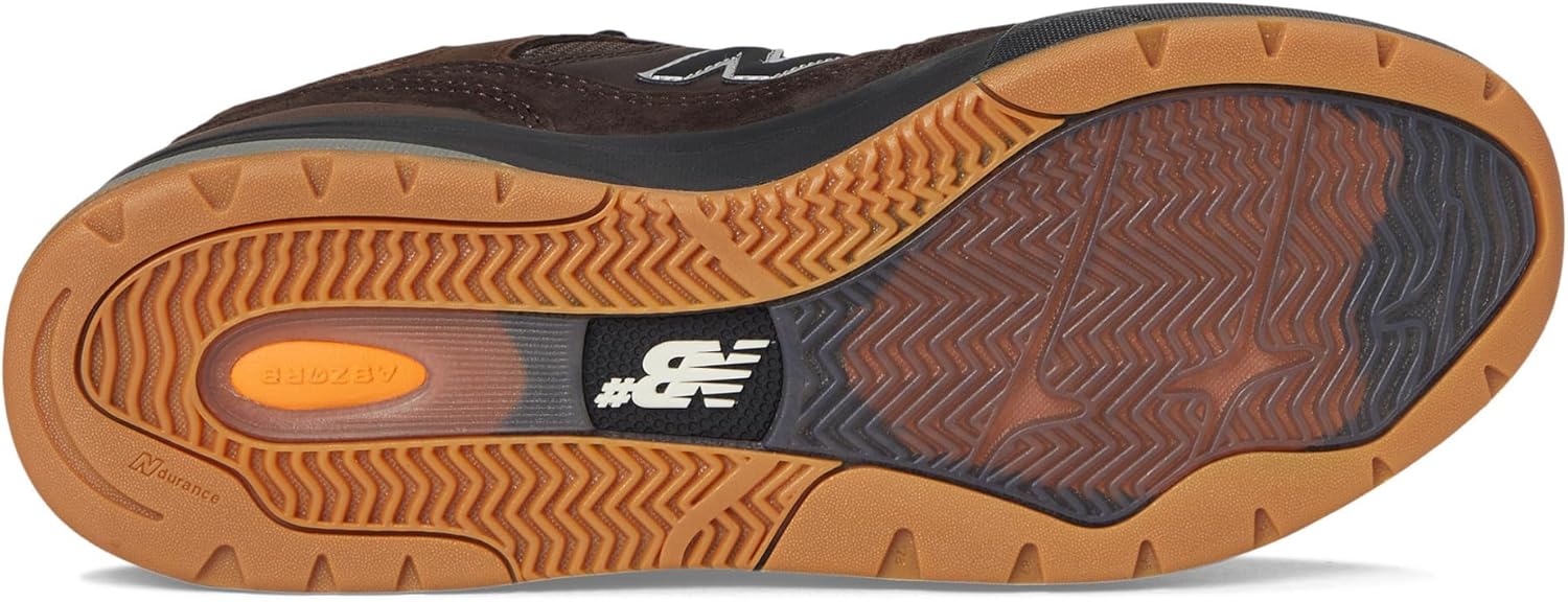 Мужские кроссовки для скейтбординга New Balance Numeric 933 Andrew Reynolds, коричневые — фото 3