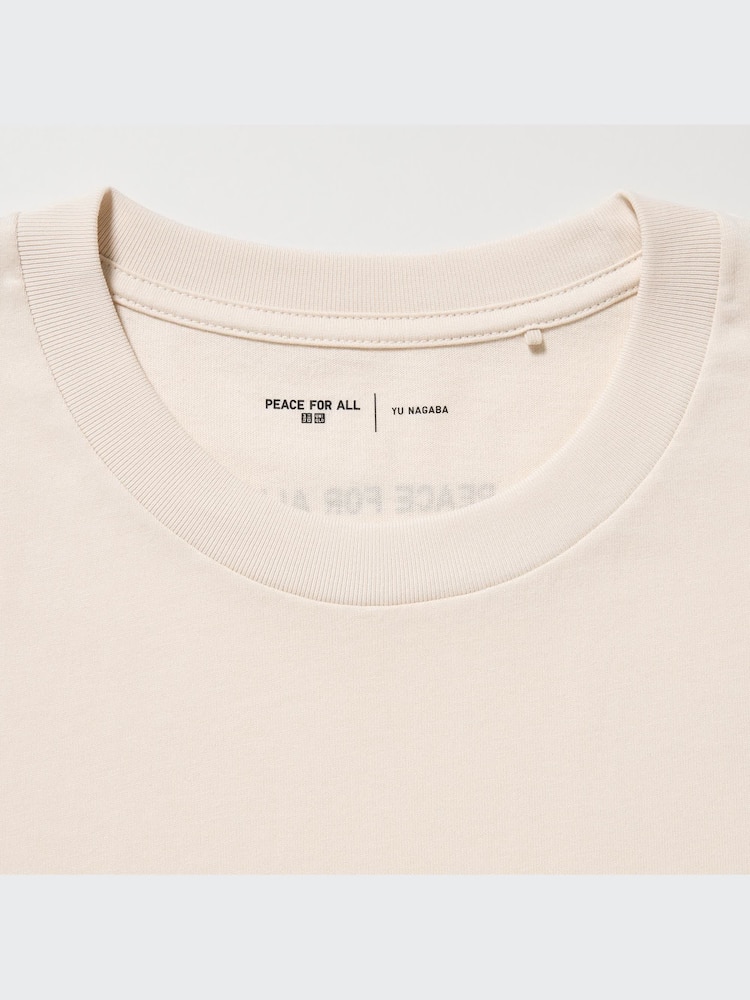 Футболка с надписью «Мир всем» Uniqlo, бежевая — фото 4