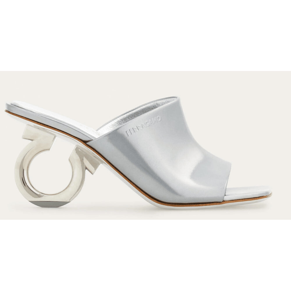 Женские кожаные шлепанцы Salvatore Ferragamo Astro Elina 70MM, серебро