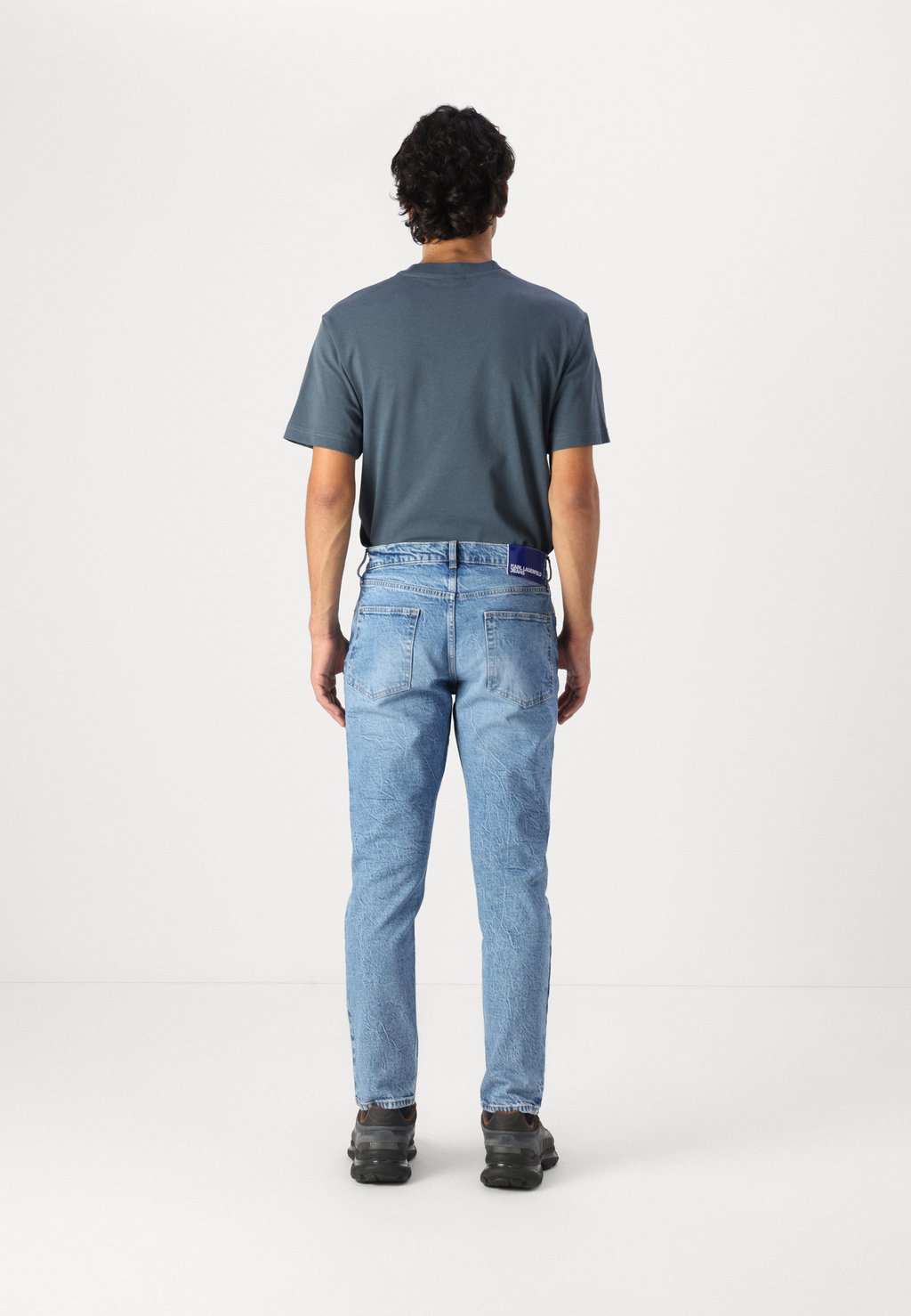 

Джинсы свободного кроя Karl Lagerfeld Jeans, светло-голубой