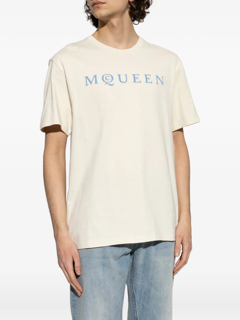 Футболка с принтом логотипа Alexander Mcqueen, нейтральный — фото 3