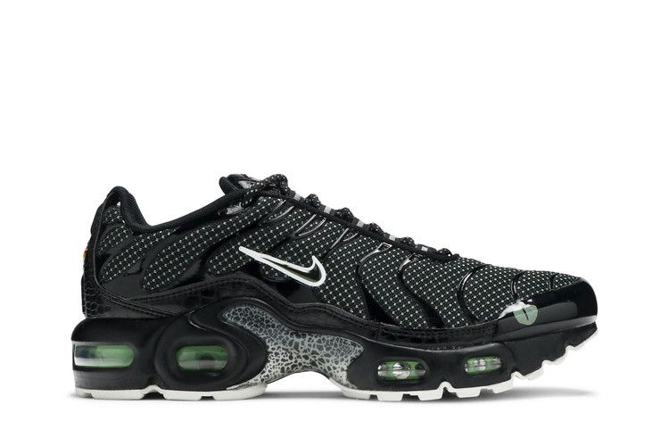 Кроссовки Nike Air Max Plus QS GS 'Crocodile', черный — фото 2