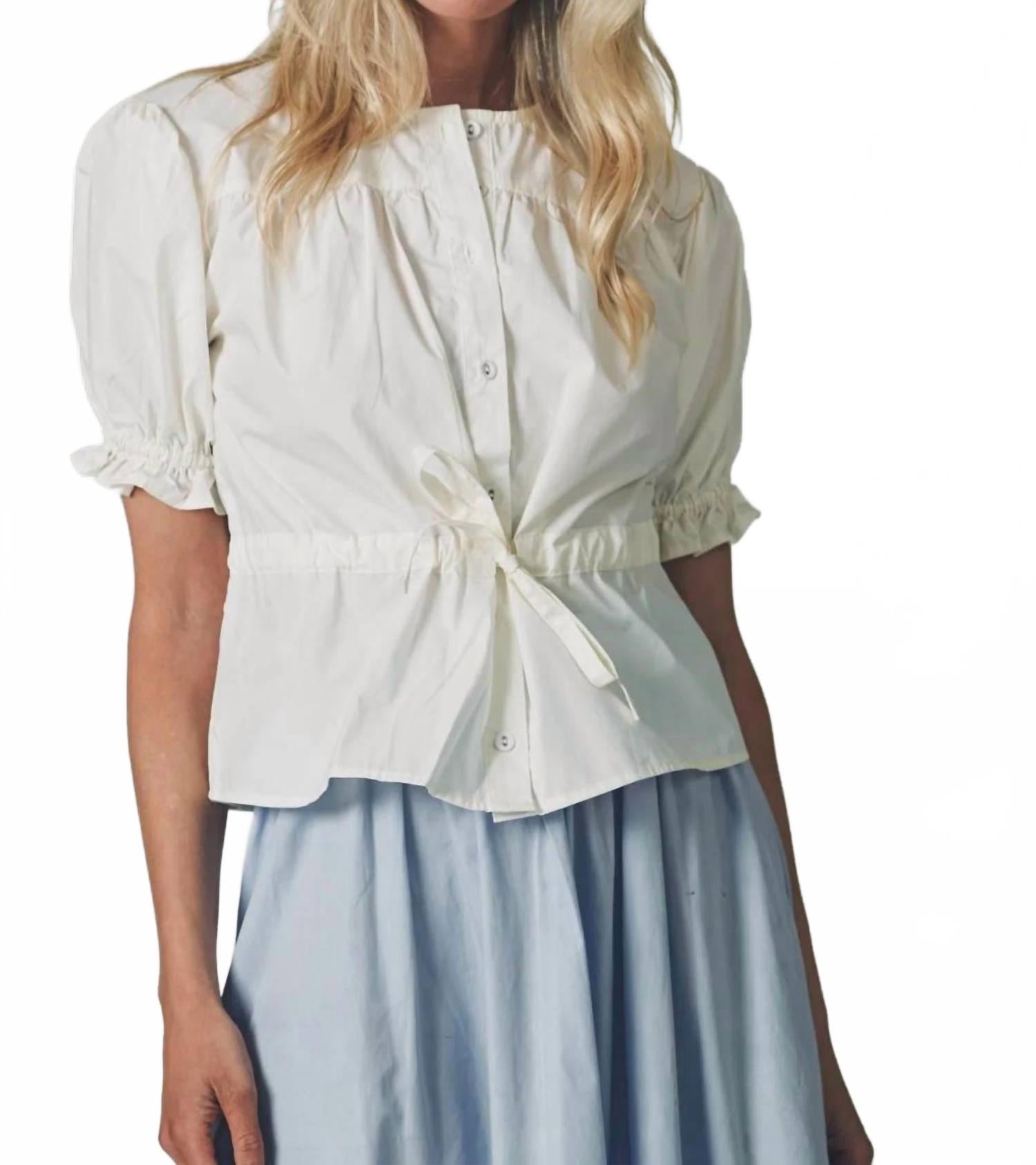 

Рубашка Kayla с короткими рукавами-фонариками в кремовом цвете THE SHIRT