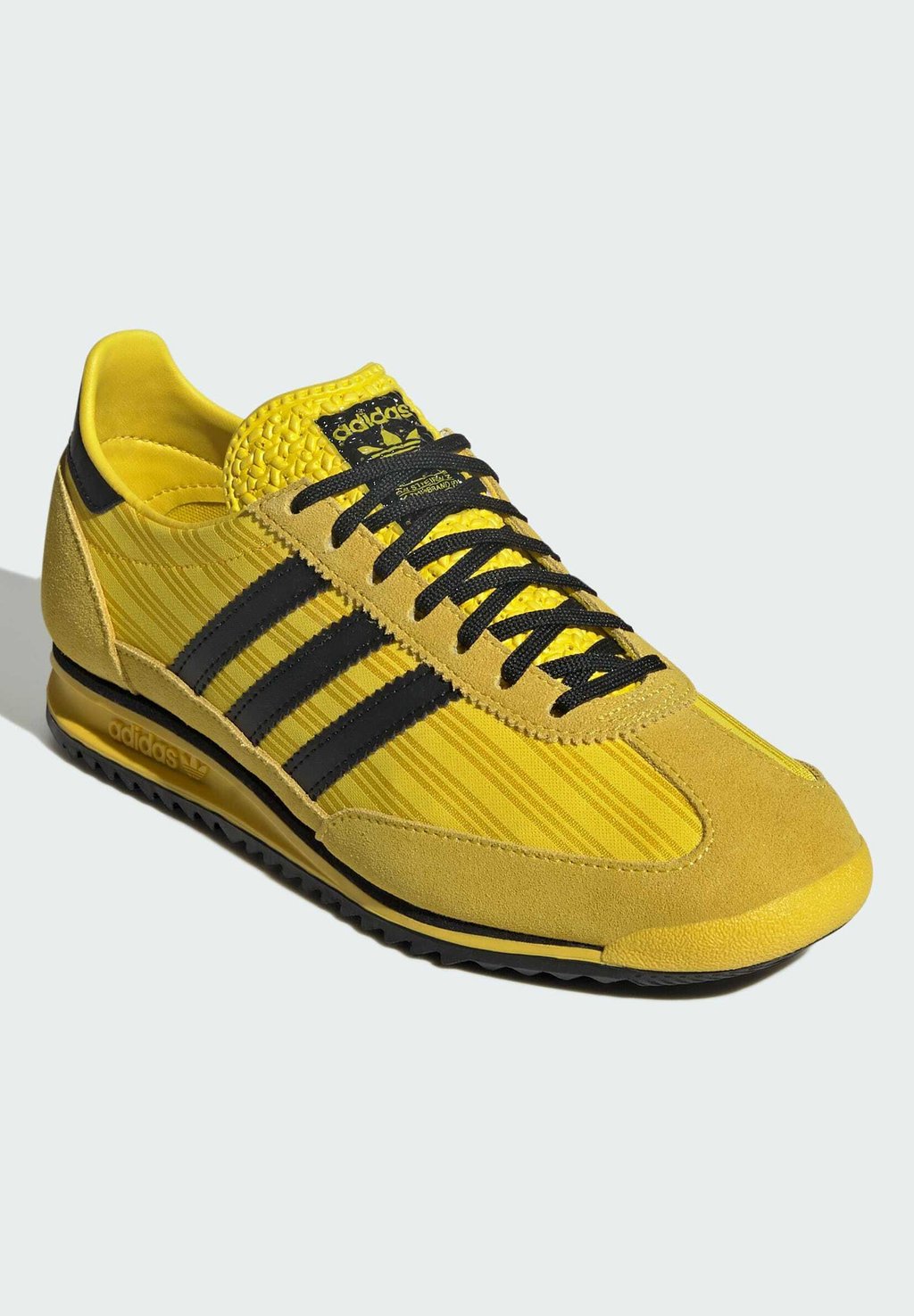 Низкие кеды Adidas Originals, желтый — фото 2