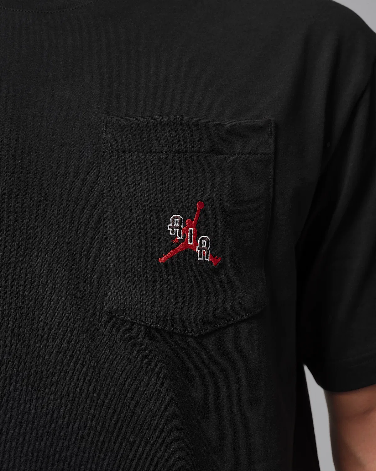 Мужская футболка Jordan, Black/Gym Red — фото 4
