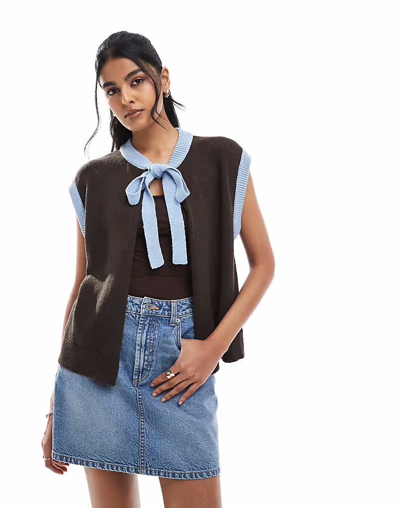 

Открытый кардиган ASOS DESIGN с завязкой-бабочкой на шее коричневого цвета