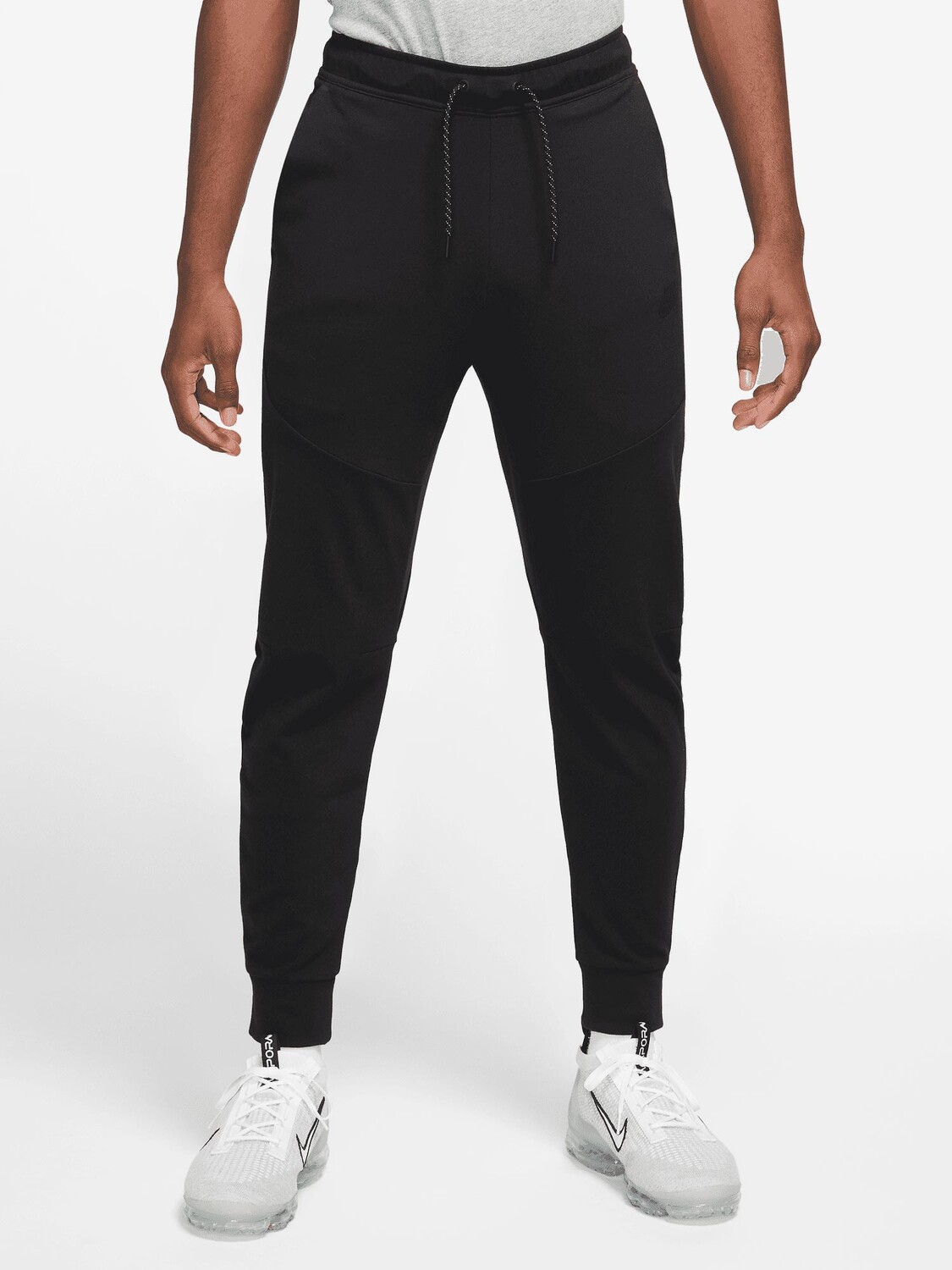 

Спортивные брюки Nike M NK TECH LGHTWHT JGGR, черный
