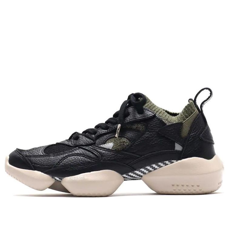 

Беговые кроссовки Reebok General 'Black Green', черный