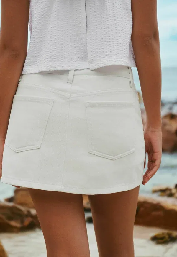 Юбка-шорты Regular fit denim mini skort Next, белый — фото 3