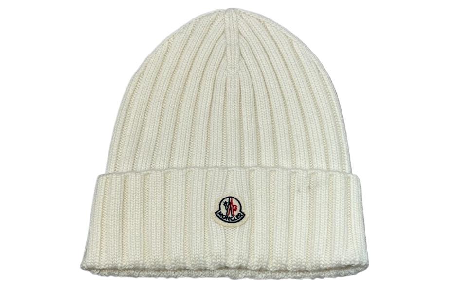 

Шапка с логотипом Moncler