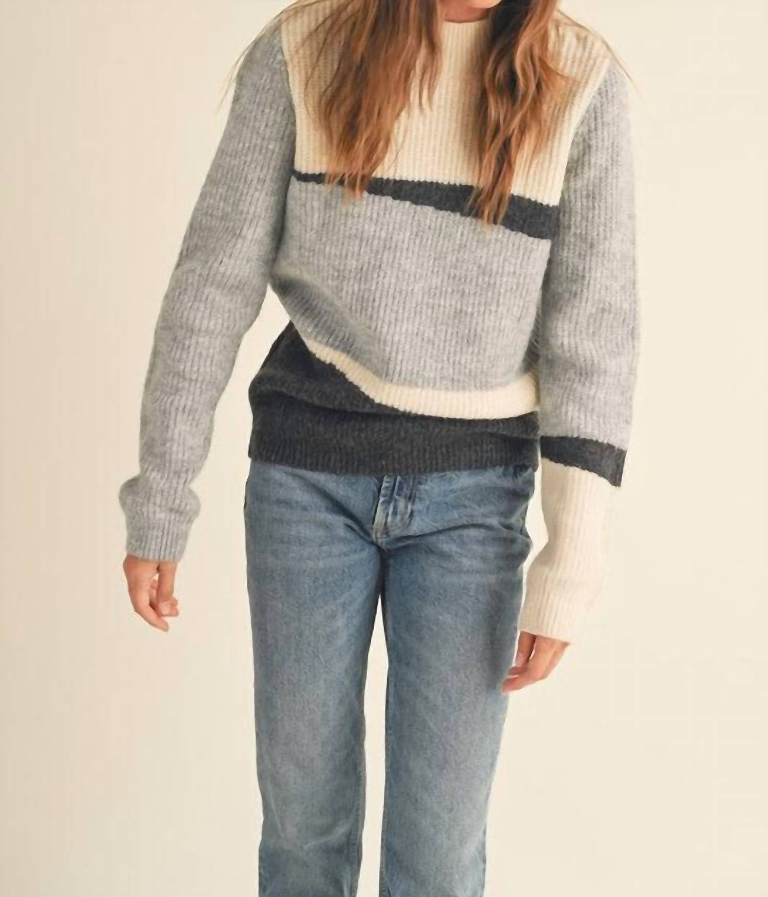 

Свитер Mindi с высоким воротником в серой гамме &merci, серый