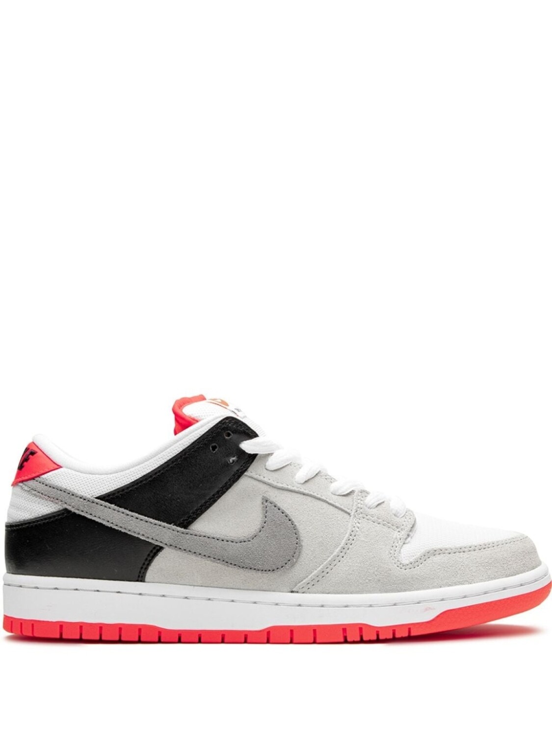 

Кроссовки SB Dunk Nike, серый