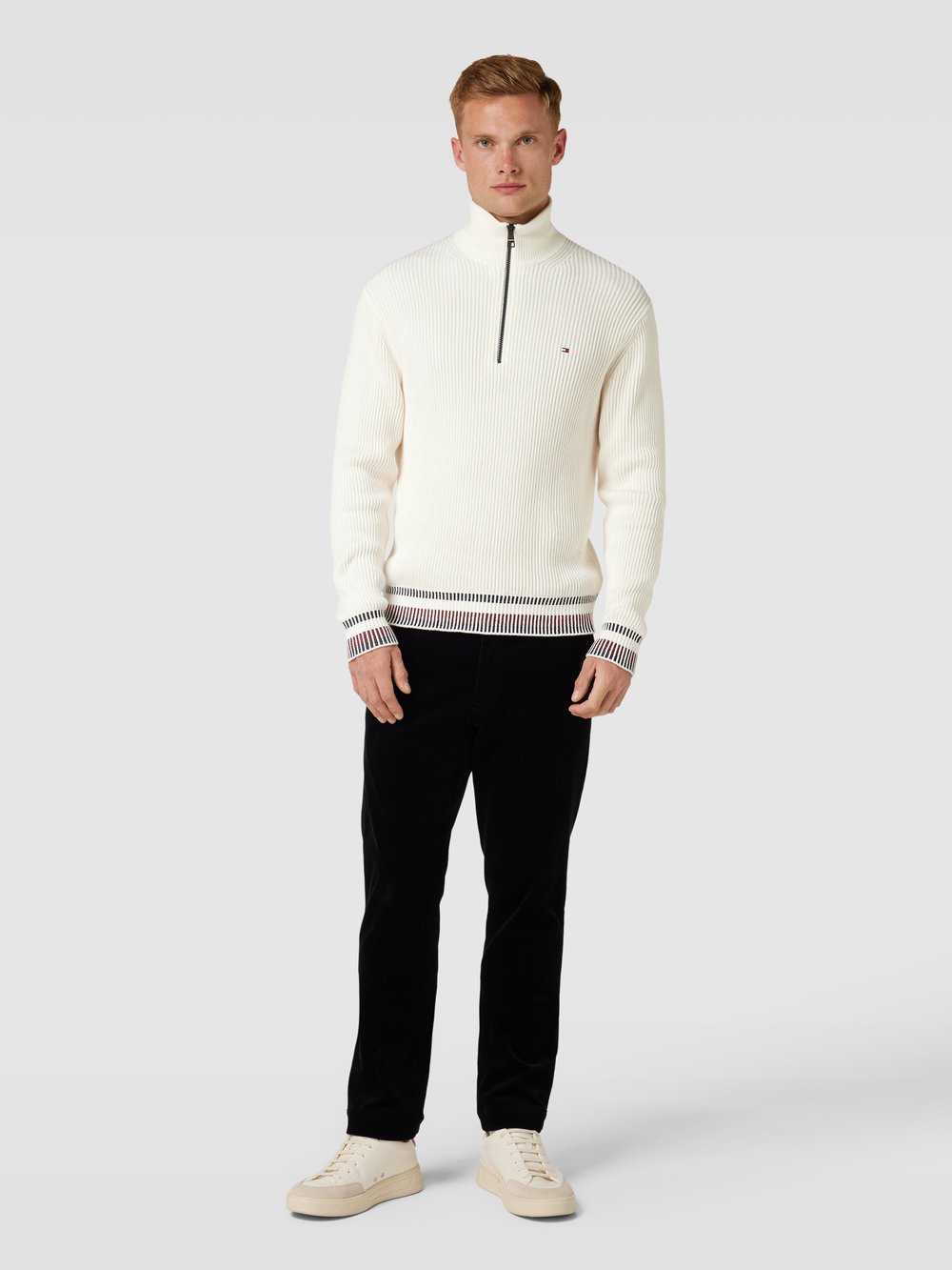 

Вязаный свитер с контрастной отделкой Tommy Hilfiger, кремовый