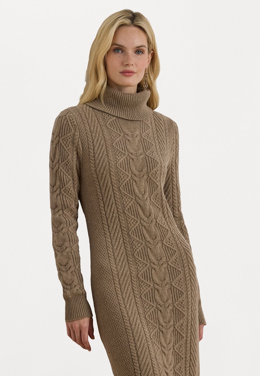 

Платье Lauren Ralph Lauren CABLE-KNIT TURTLENECK SWEATER DRESS, Light Brown/Light Brown