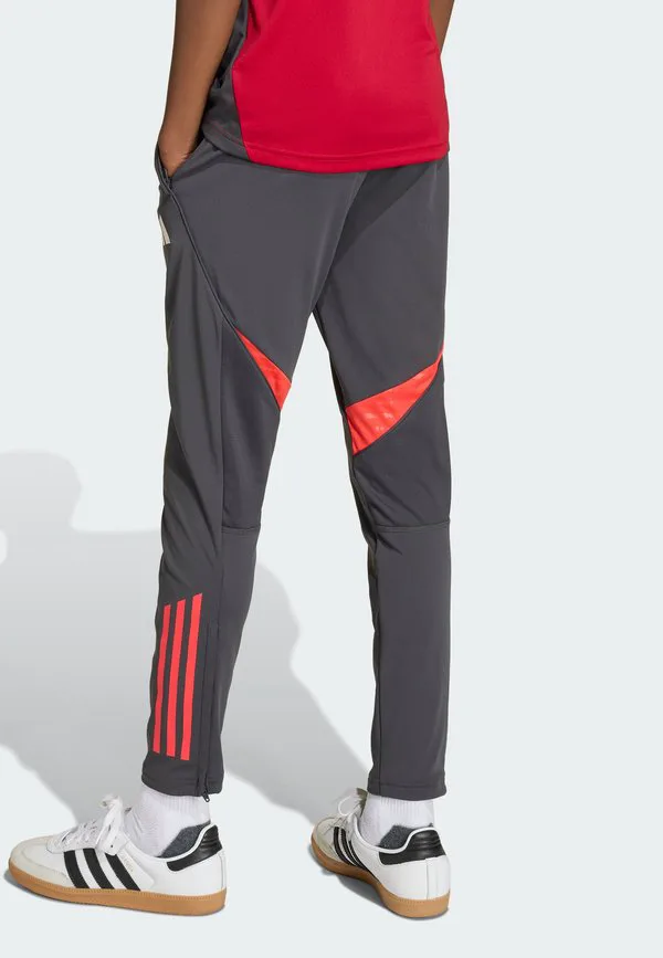 Тренировочные штаны «ливерпуля» сезона 25/26, клубная форма Adidas Performance, Utility Black — фото 2
