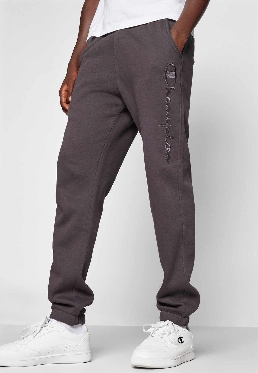 

Спортивные штаны ICONS ELASTIC CUFF PANTS LARGE LOGO Champion, антрацит