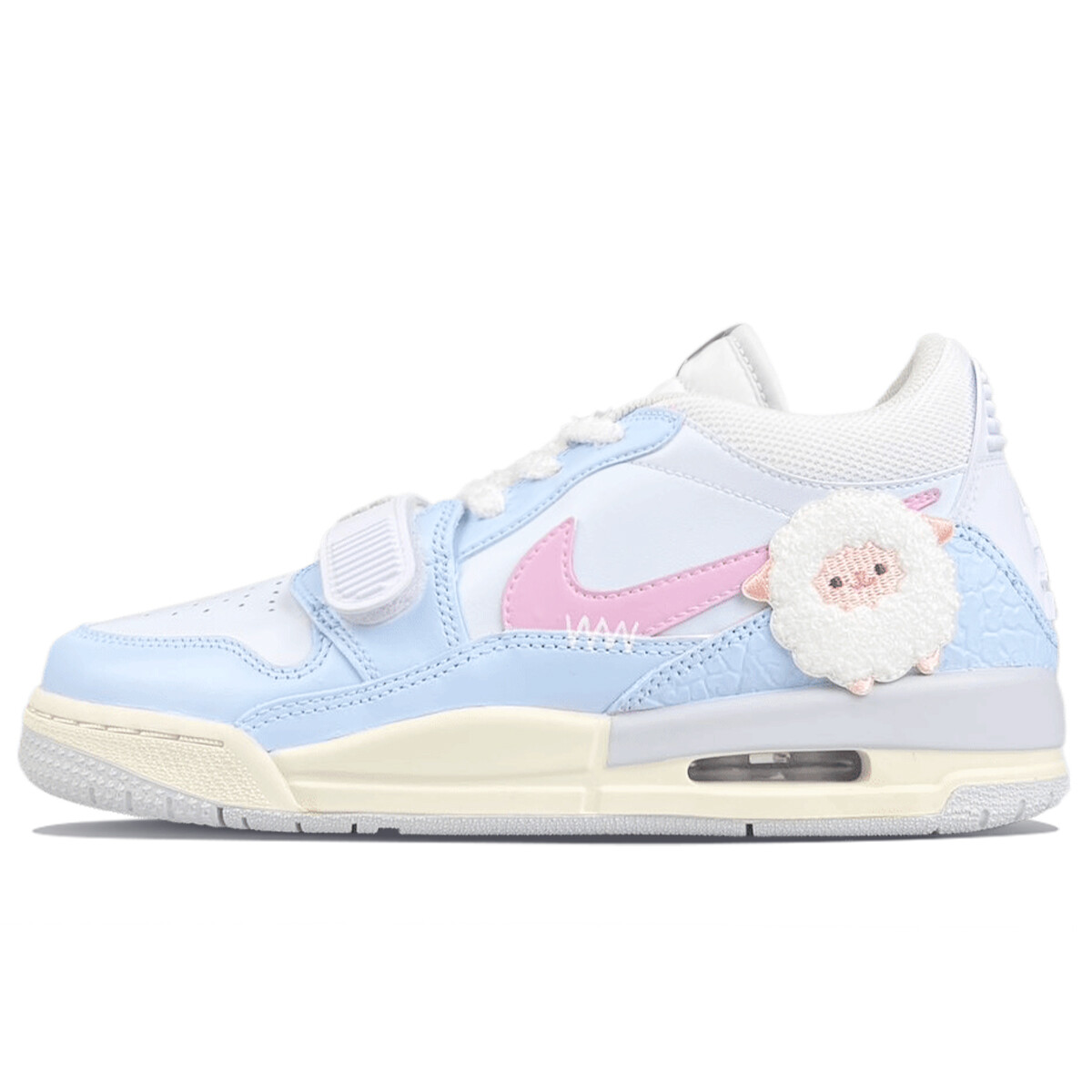 Кроссовки Jordan Legacy 312 Vintage Basketball Shoes Women's Low-top Pink/Blue, розовый
