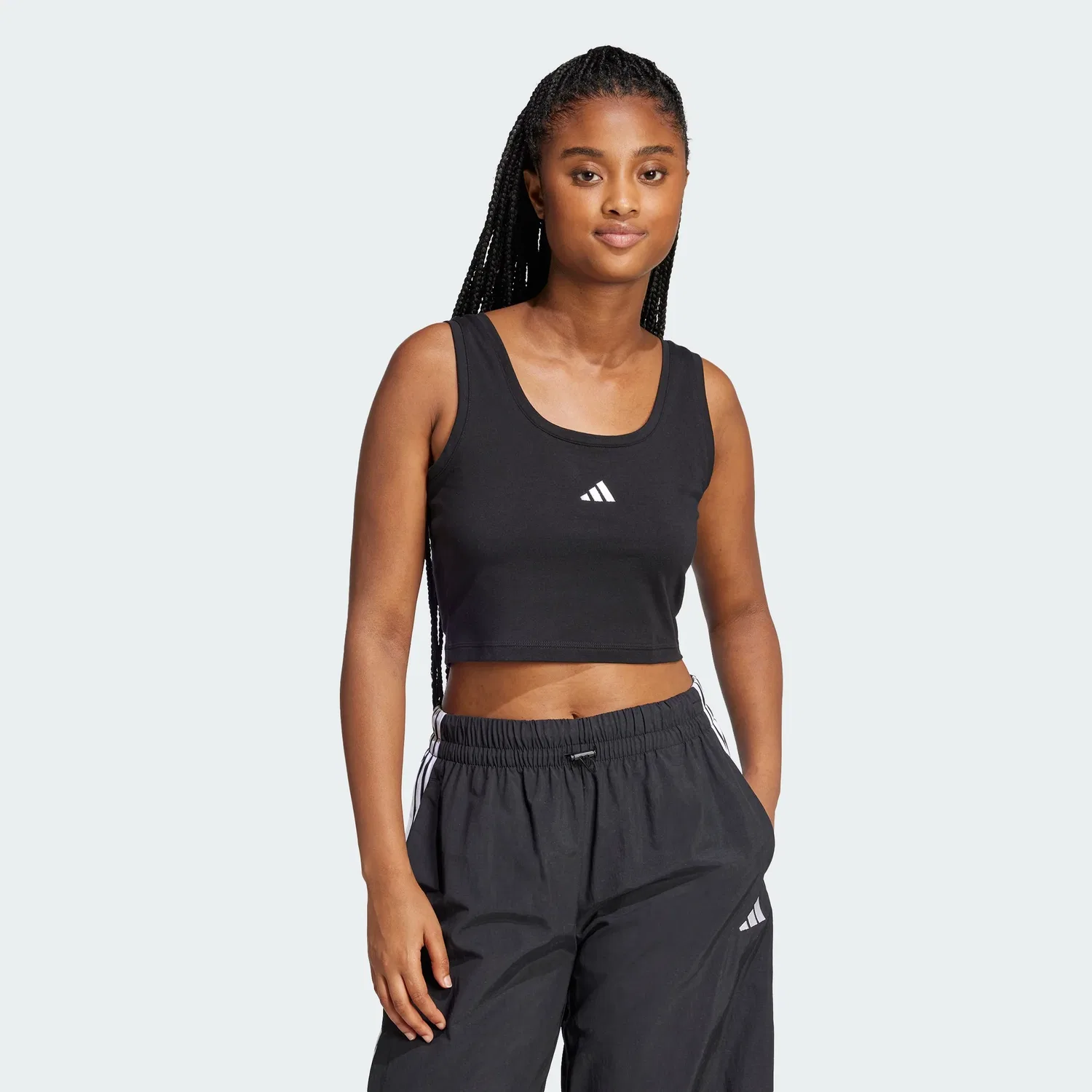 Женская хлопковая майка adidas Essentials с маленьким логотипом, черный/белый