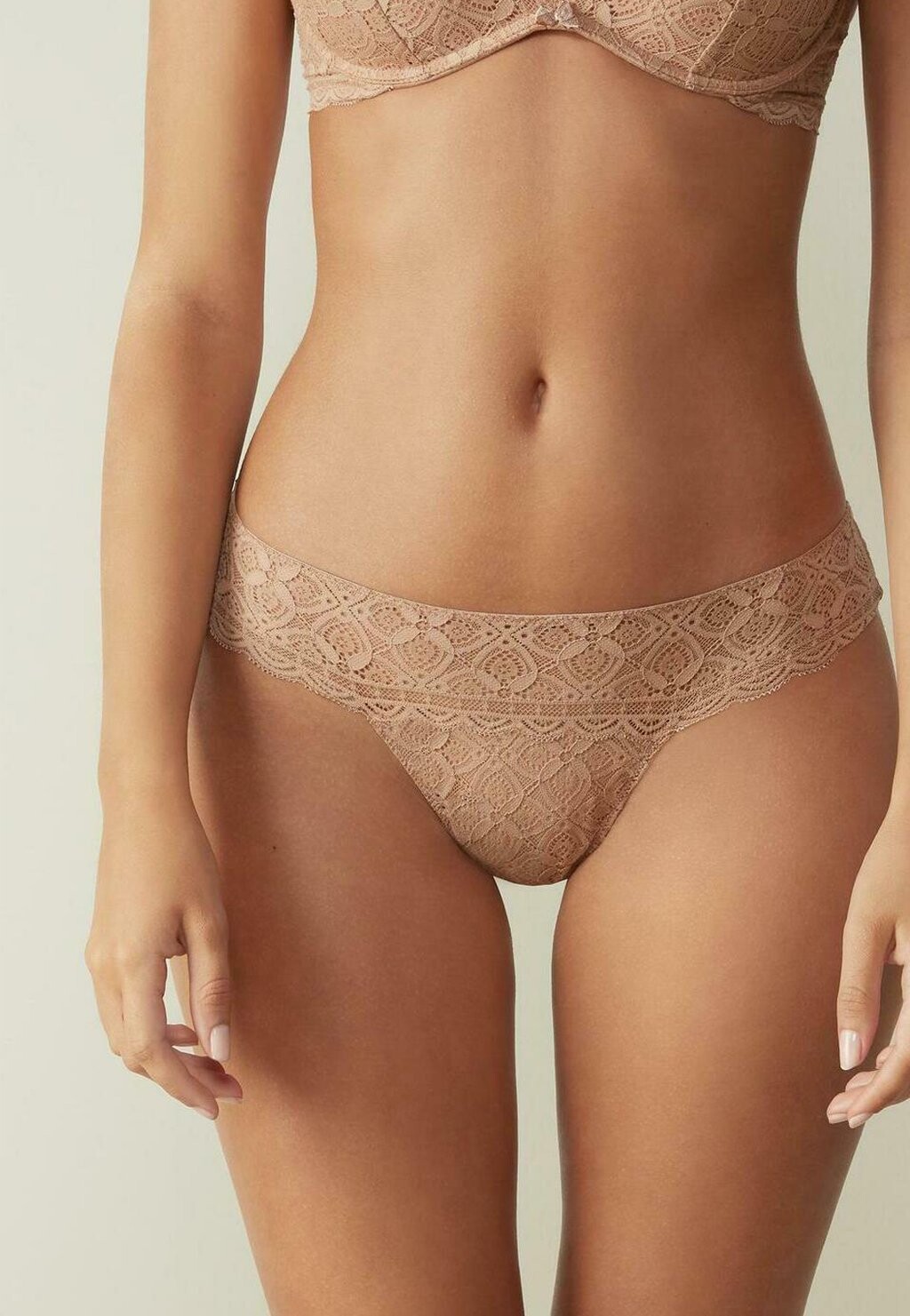 

Стринги BRAZILIAN Intimissimi, цвет natürlich soft beige