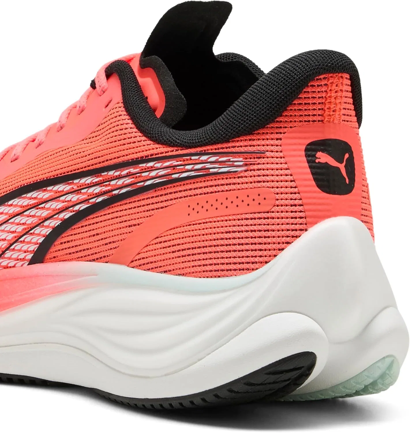 Женские кроссовки Puma Velocity Nitro 3, Glowing Red Puma Black Puma White — фото 2